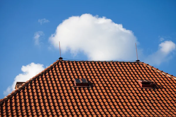 Roof against the sky — Stock Photo, Image