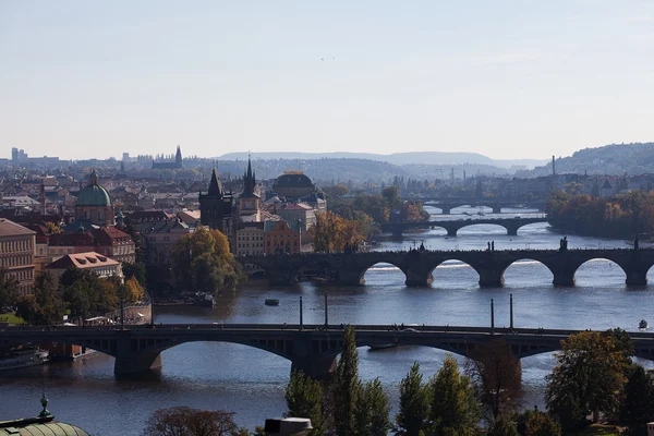 Arka planını köprüler Prag — Stok fotoğraf