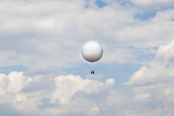 Balon na niebie — Zdjęcie stockowe