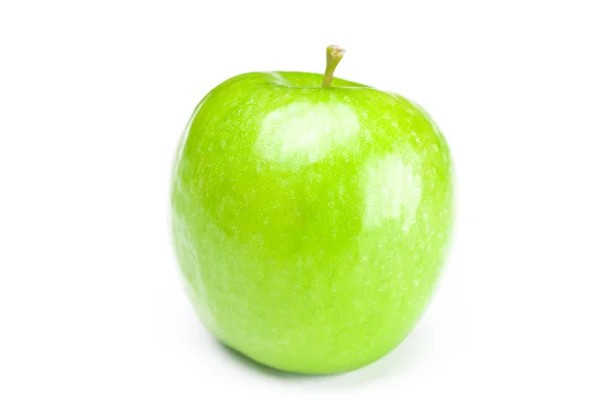 Krásná jemná šťavnaté jablko izolovaných na bílém — Stock fotografie