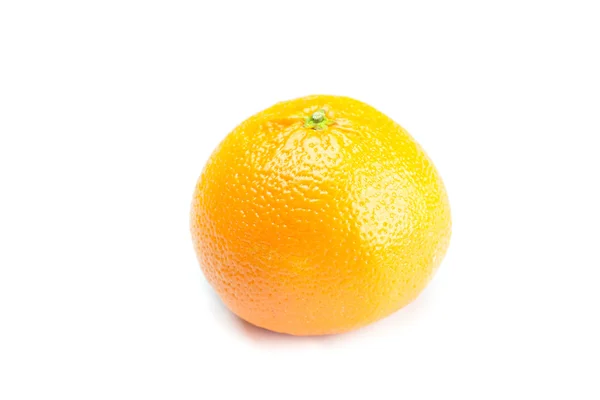 白で隔離される大きなジューシーなオレンジ色のマンダリン — ストック写真
