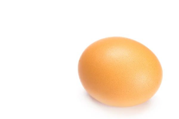Huevo grande aislado en blanco — Foto de Stock