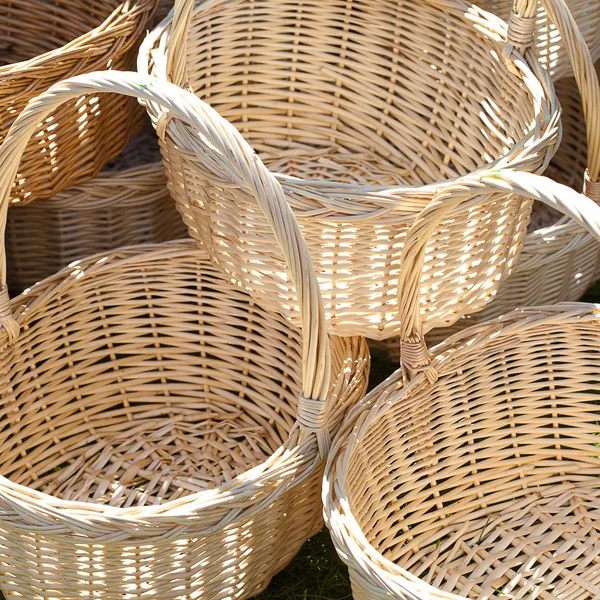 Fondo de las cestas en la feria — Foto de Stock