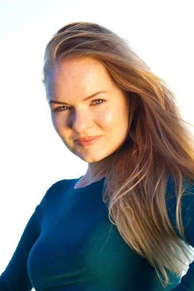 stock image Portrait of a beautiful young woman outdoor