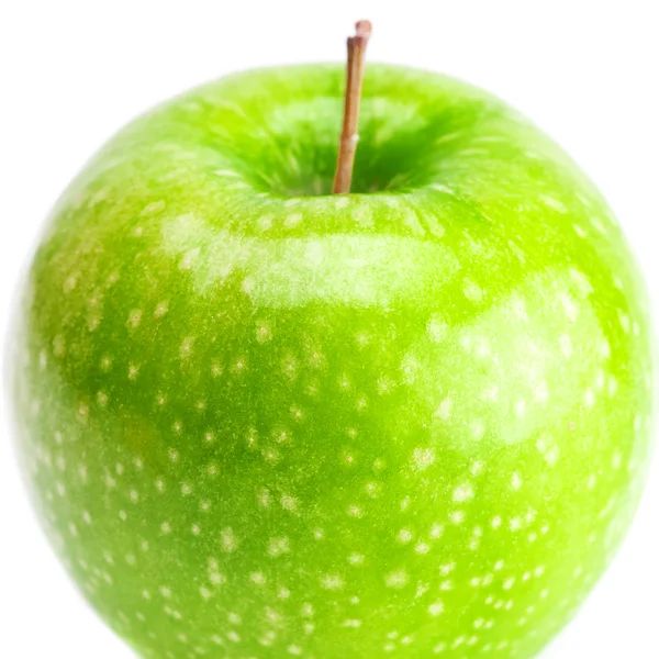Großer grüner Apfel isoliert auf weiß — Stockfoto