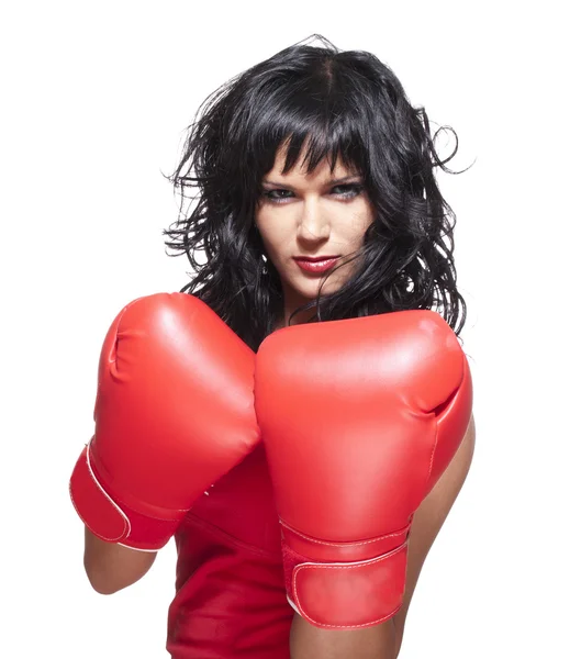 Kobieta fighter boks w pozycji obrony — Zdjęcie stockowe