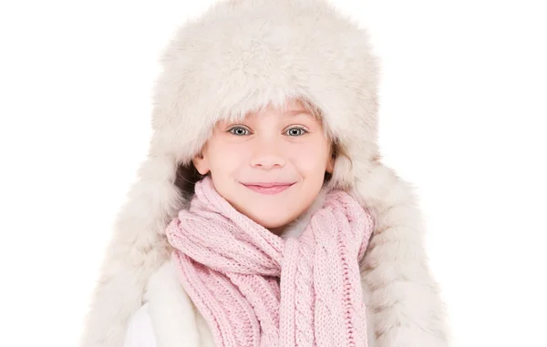 Девушка в зимней шляпе — стоковое фото