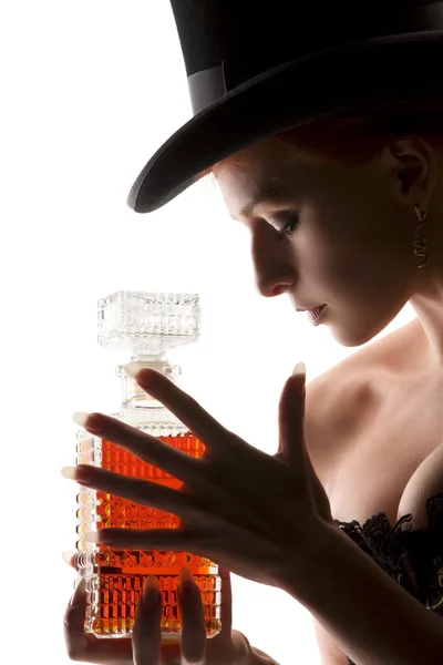 Vrouw met fles — Stockfoto