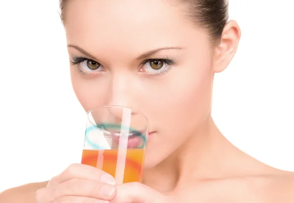 Bella donna con bicchiere di succo di frutta — Foto Stock