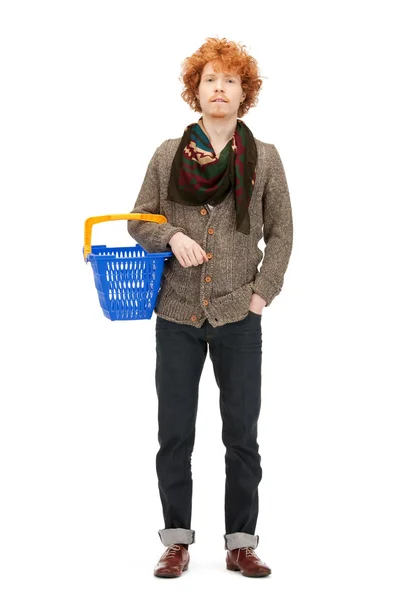 Hombre con carrito de compras —  Fotos de Stock