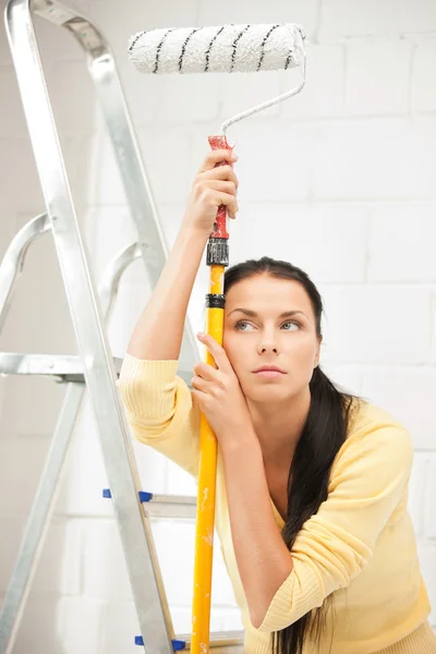 Lovely housewife painting — Stock Photo, Image