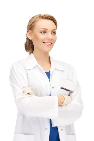 Привлекательная женщина-врач — стоковое фото