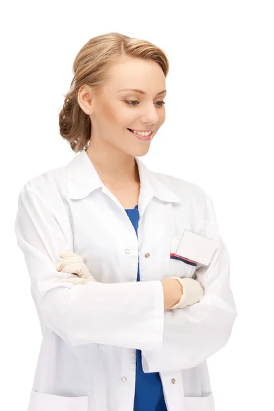 Médica feminina atraente — Fotografia de Stock
