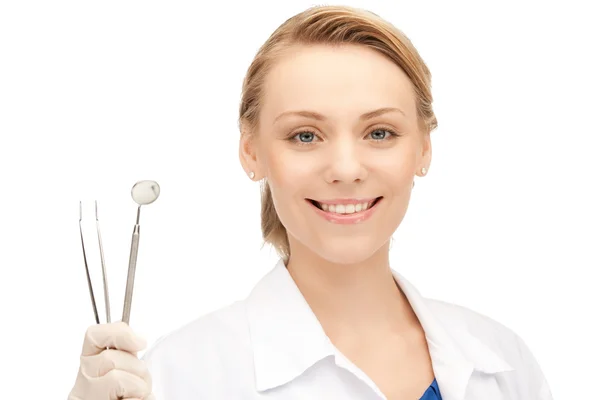 Tandläkare med verktyg — Stockfoto