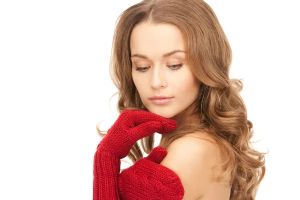 Красива жінка в рукавичках — стокове фото