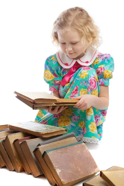 Little girl reading — Stock Photo, Image