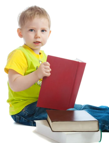 Chlapec s knihou v ruce — Stock fotografie