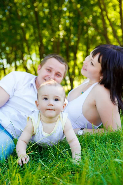 Baby och hans föräldrar — Stockfoto