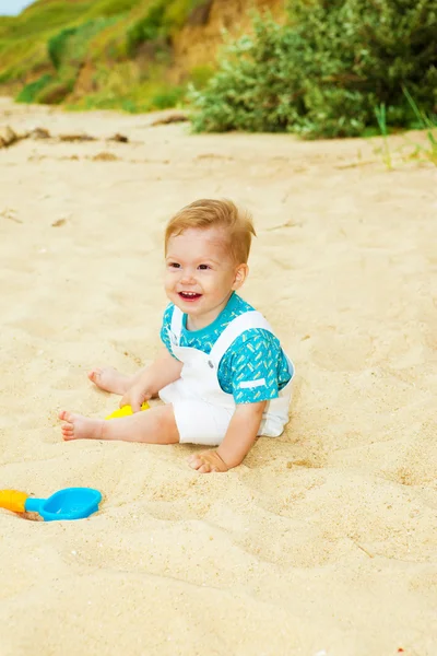 Boy in sand — Stock Photo, Image