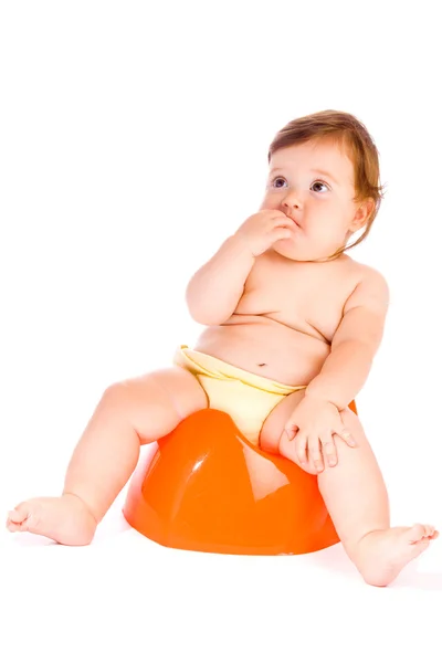 Bebé en el orinal —  Fotos de Stock