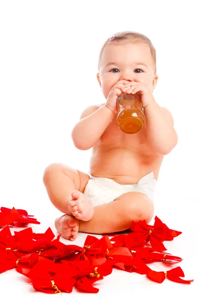 Bambino che beve — Foto Stock