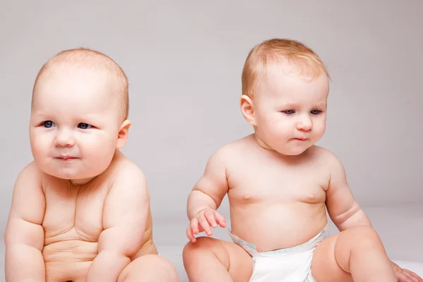 Dulces bebés —  Fotos de Stock