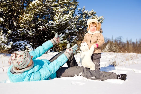 Playing on snow — Stock Photo, Image