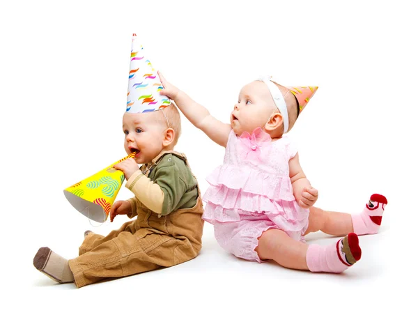 Kinder mit Party-Hüten — Stockfoto