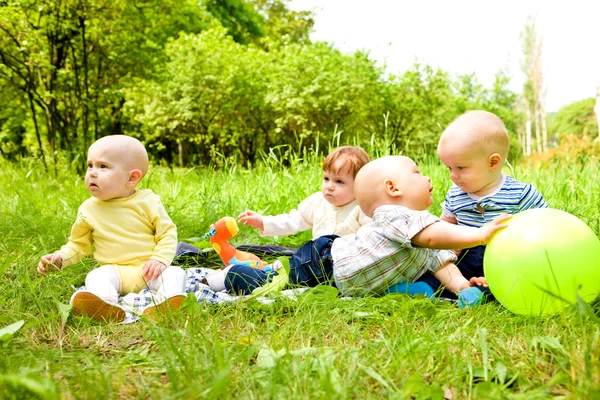 Babies in the outdoor — Stock Photo, Image