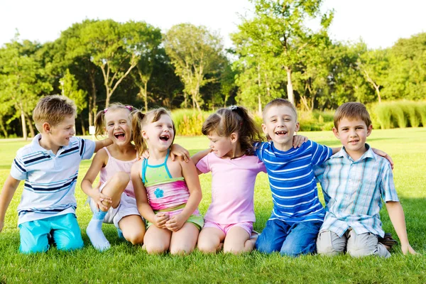 Crianças alegres — Fotografia de Stock