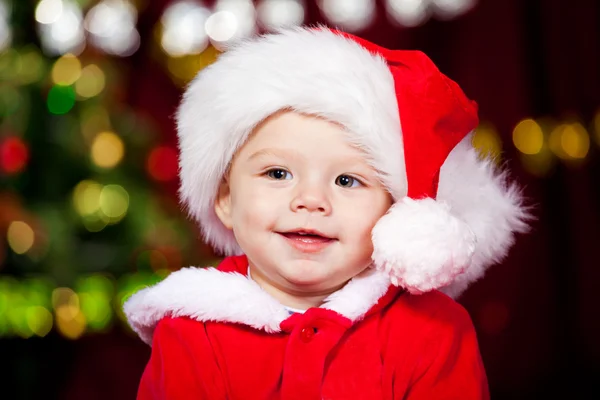 Bébé garçon en chapeau de Père Noël — Photo