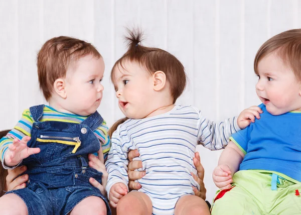 Tres bebés. —  Fotos de Stock
