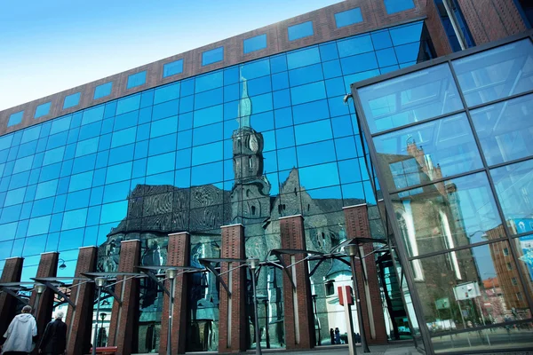 Вид на здания современного бизнес-центра — стоковое фото