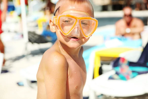 Boy in diving mask — Stock Photo, Image