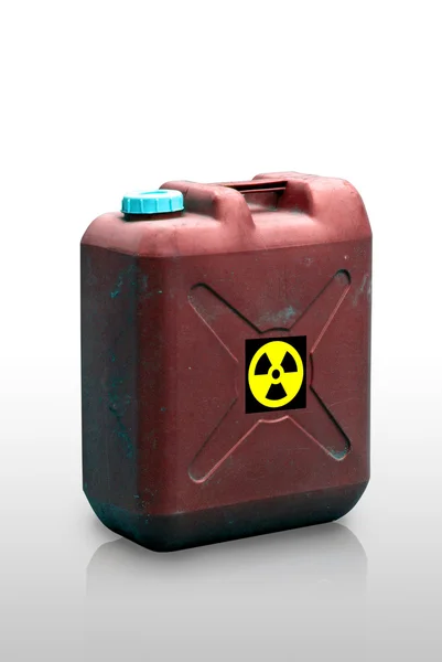 Rezervor de radiații, izolat — Fotografie, imagine de stoc
