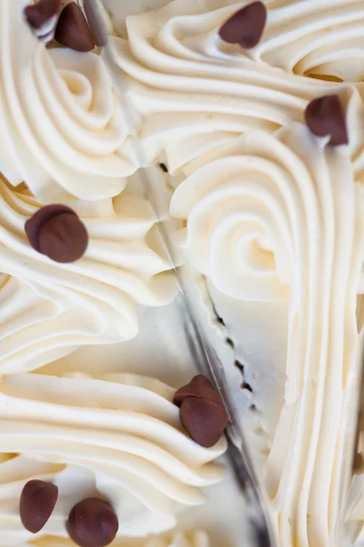 Vanilla cake with chocolate — Stock Photo, Image