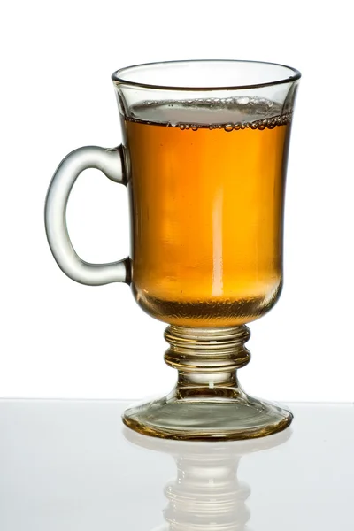 透明な茶マグカップ — ストック写真