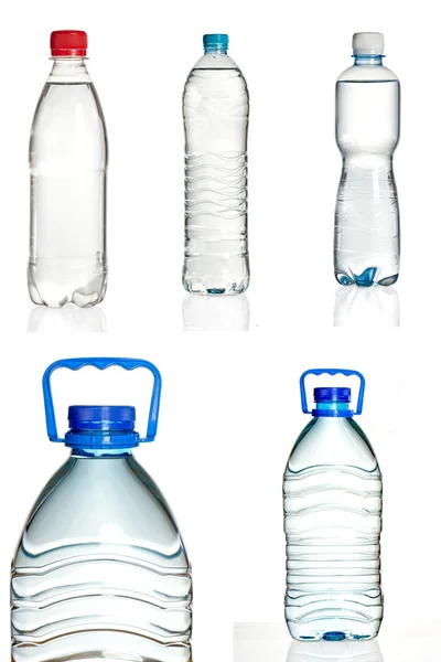 Plastik su şişeleri kümesi — Stok fotoğraf