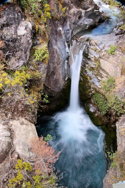 Водопад в Тонгариро — стоковое фото
