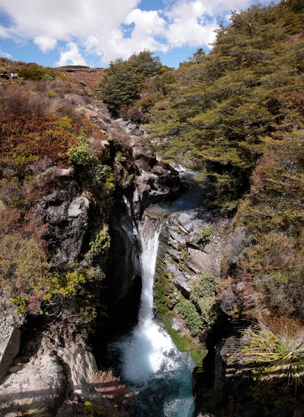 Vodopád v národním parku tongariro — Stock fotografie