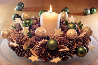 Advent wreath clipart