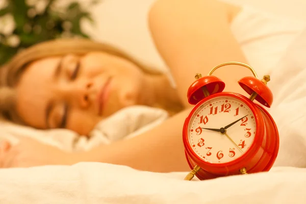 Alarme vermelho - horário da manhã — Fotografia de Stock