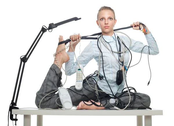 Flexibla affärskvinna med sjukdom — Stockfoto