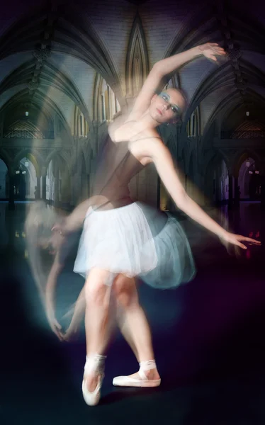 Ballet dancer in motion — Stock Photo, Image