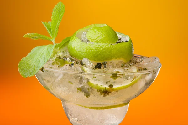 Close-up of glass with mint drink — Stock Photo, Image