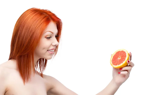 Rood vrouw bedrijf grapefruit — Stockfoto