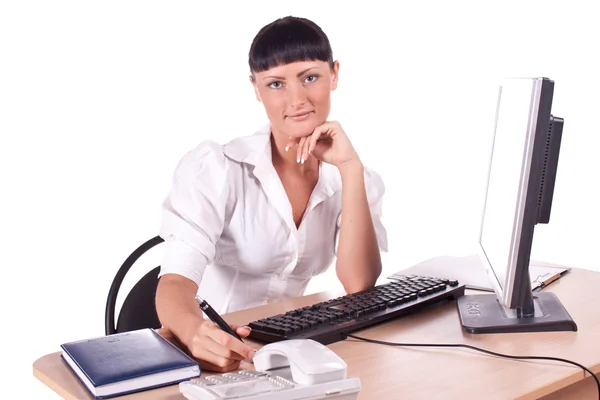 Mulher de negócios muito caucasiana na mesa de escritório — Fotografia de Stock