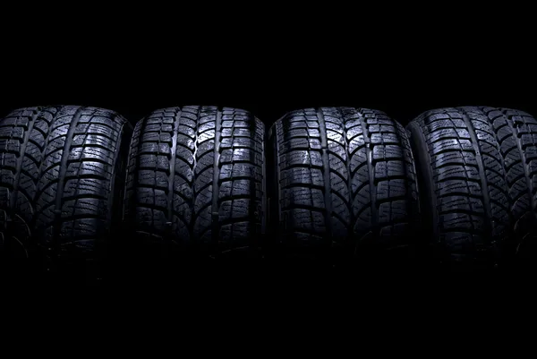 Neumáticos de coche — Foto de Stock
