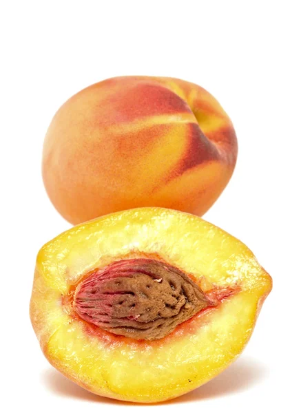 新鲜熟桃 — 图库照片