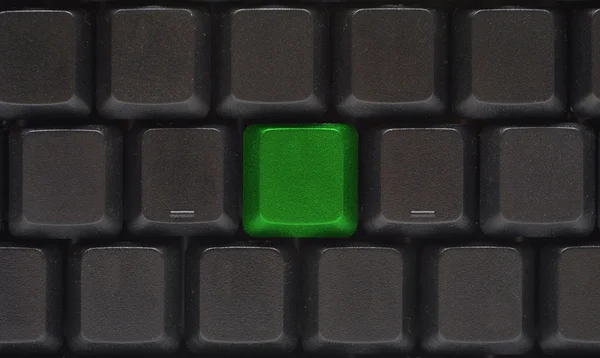 Кнопка клавиатуры компьютера зеленого цвета с пространством для копирования — стоковое фото